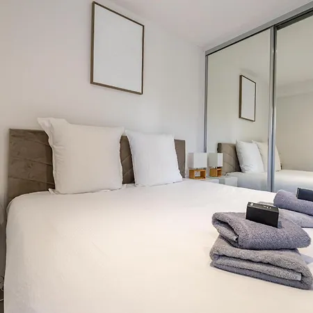 65 Alex - One-bedroom With Parking And Near Cannes